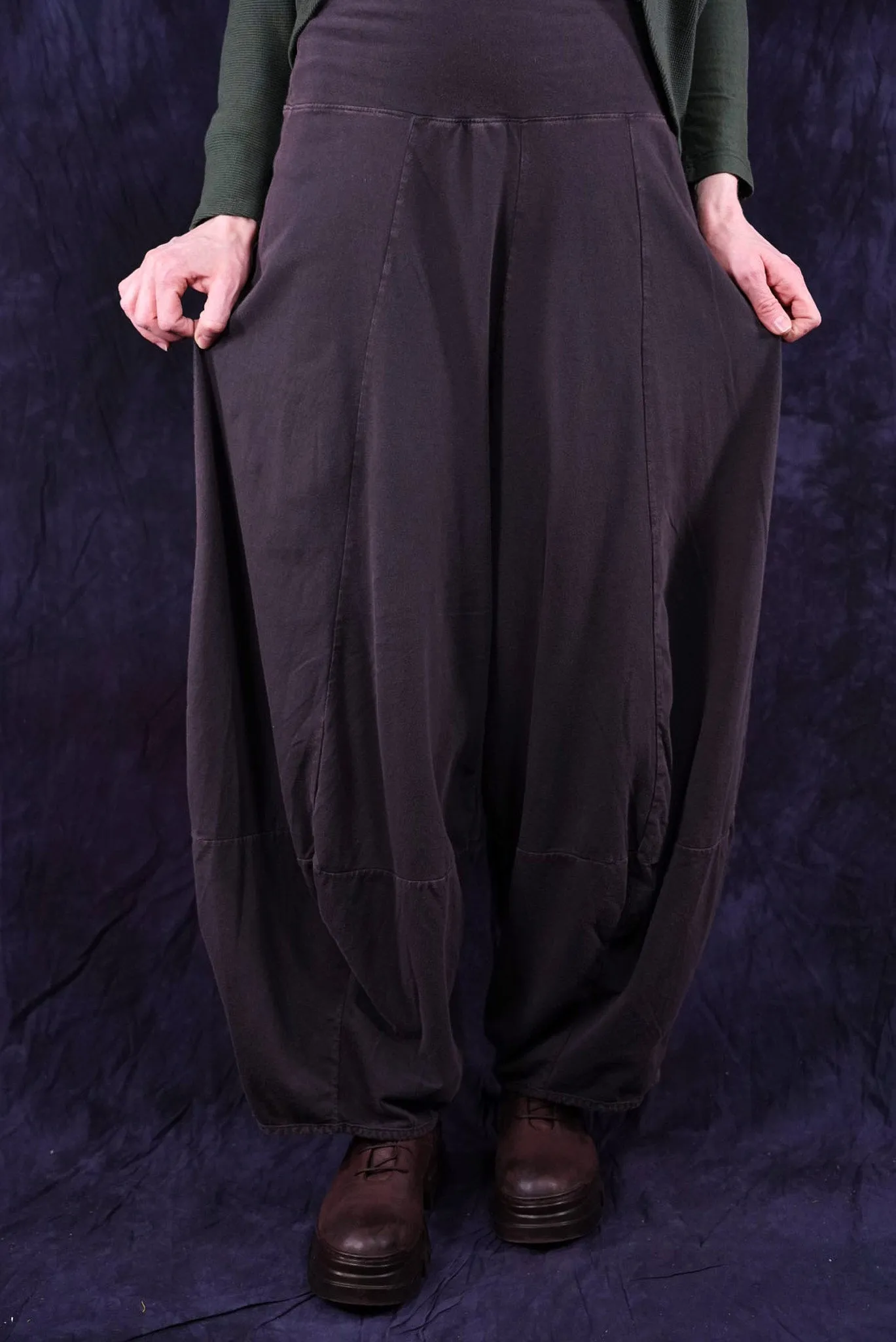 3273 Four Square Pant Espresso