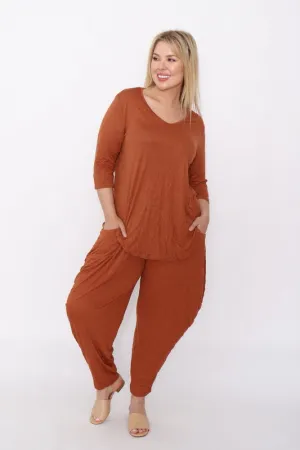 7987 Rust top & 7774 pants