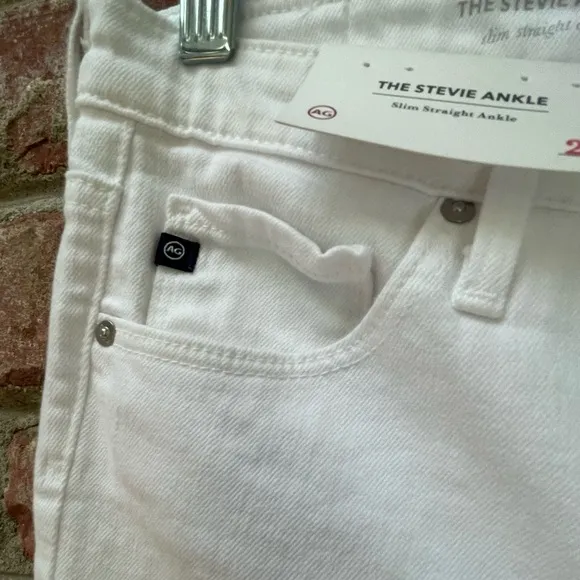 AG Adriano Goldshmied The Stevie Ankle Hi Waist White Jean Cutoff Ankle Size 27