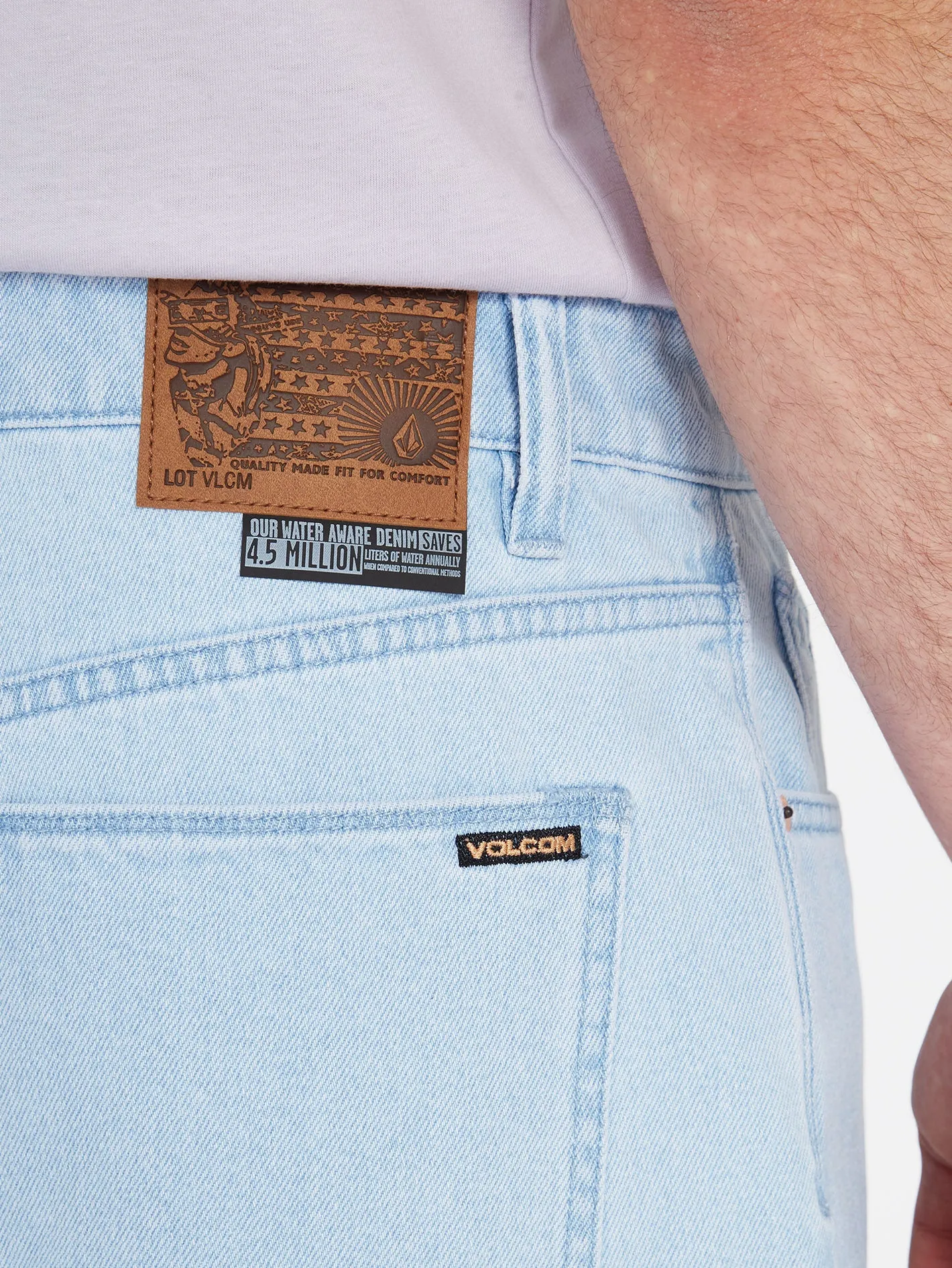 Billow Denim Short - LIGHT BLUE
