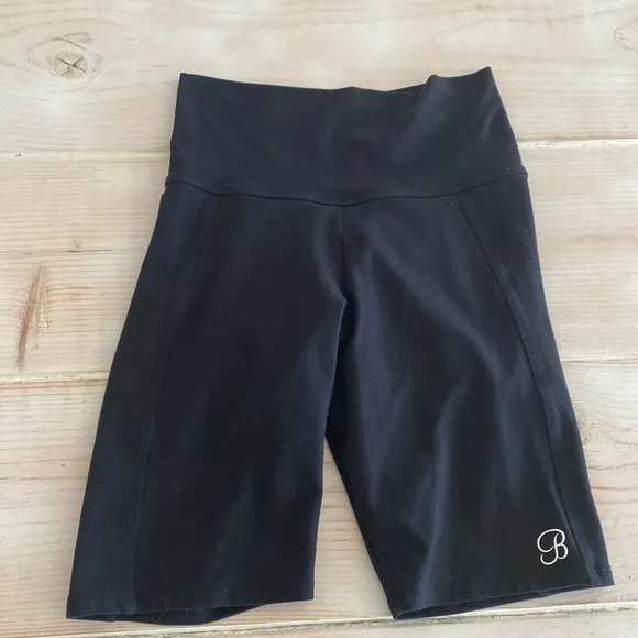 Bombshell black biker shorts in black size medium