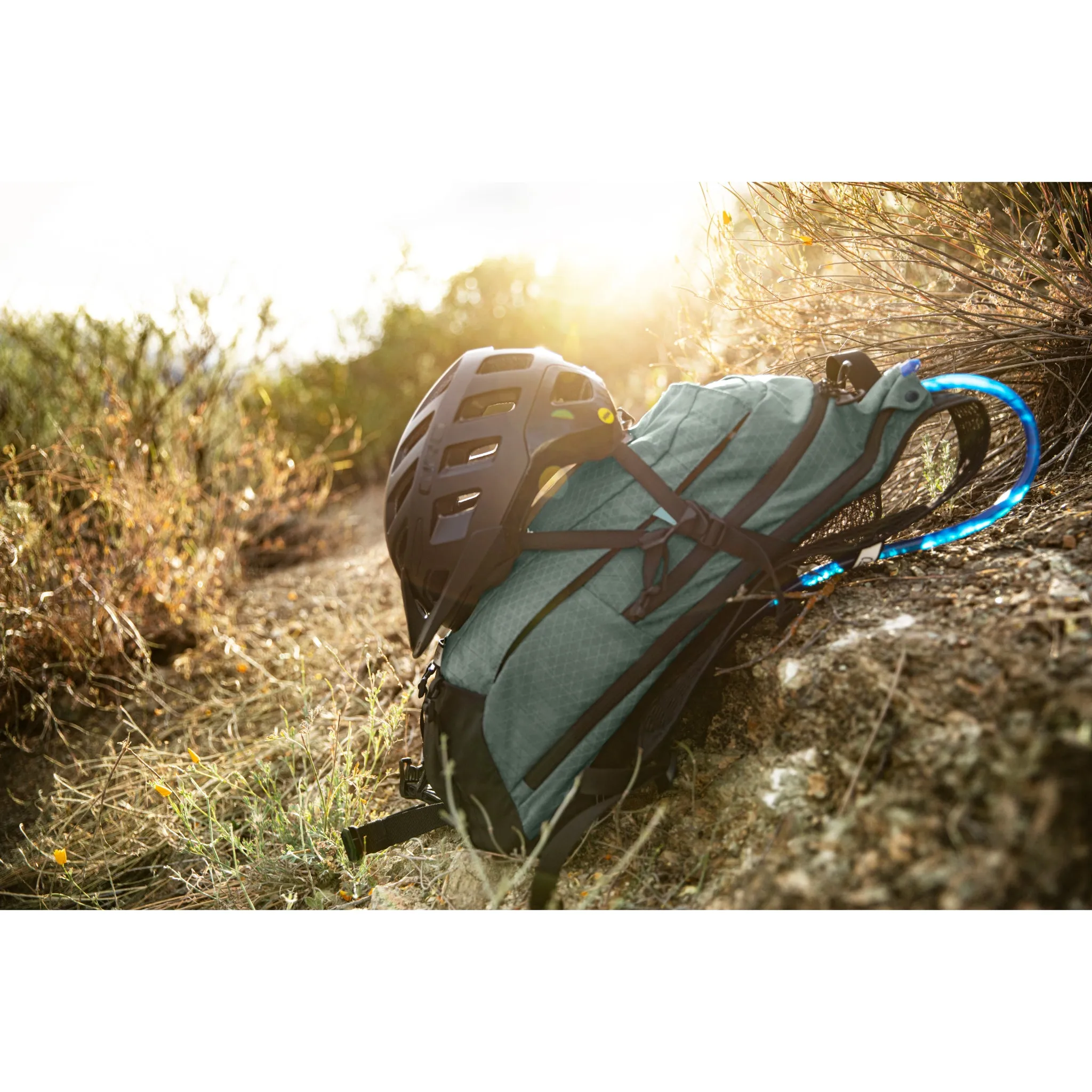 Camelbak MULE Pro 14 3L Hydration Pack