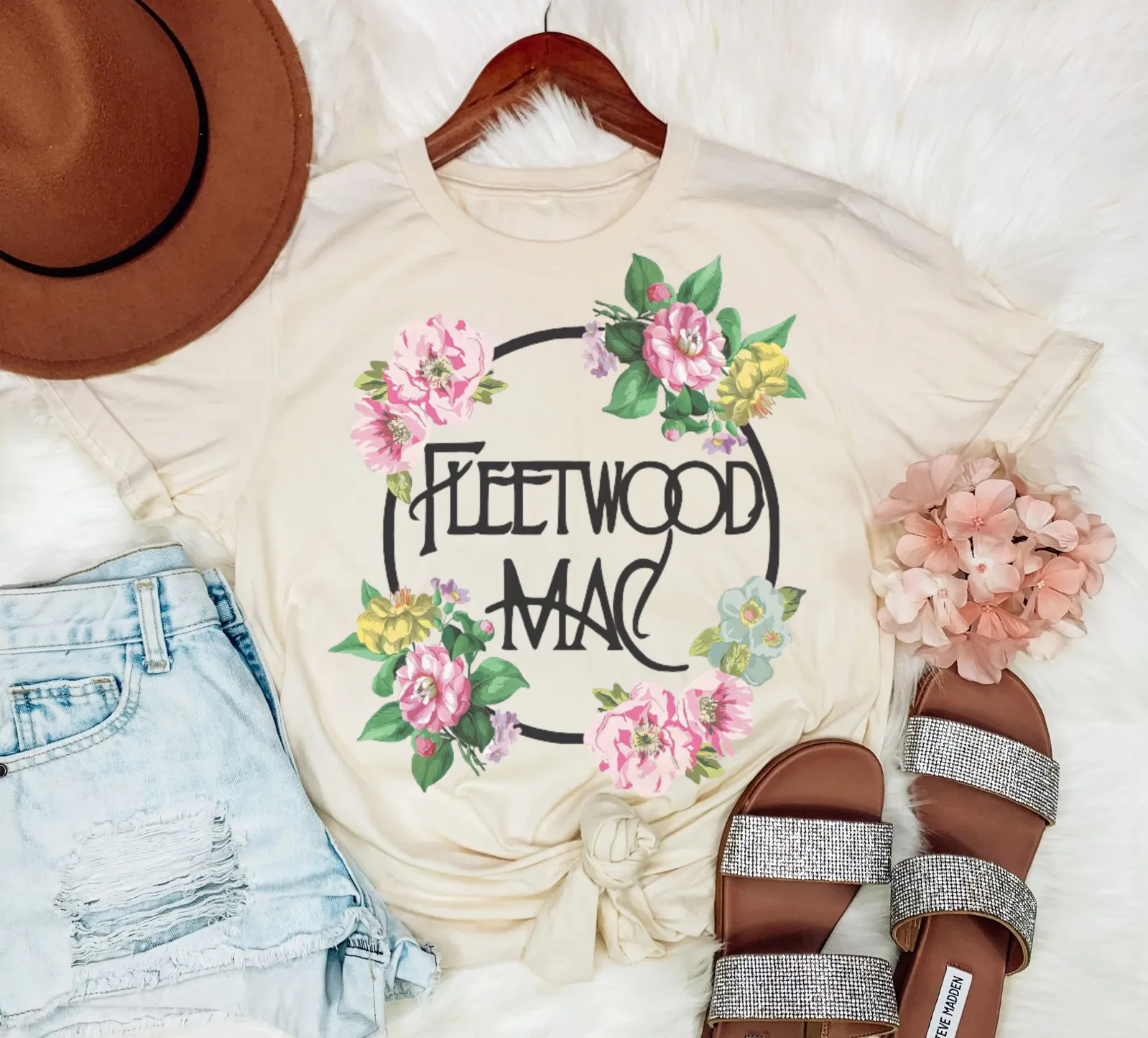 Fleetwood Mac Rock logo Tee