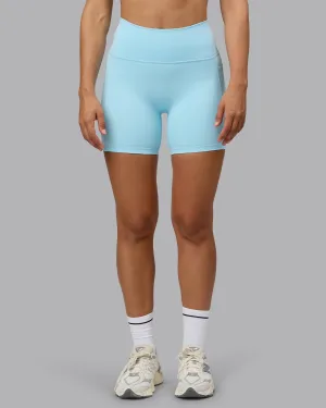 Fusion Mid Short Tight With Pockets - Crystal Blue