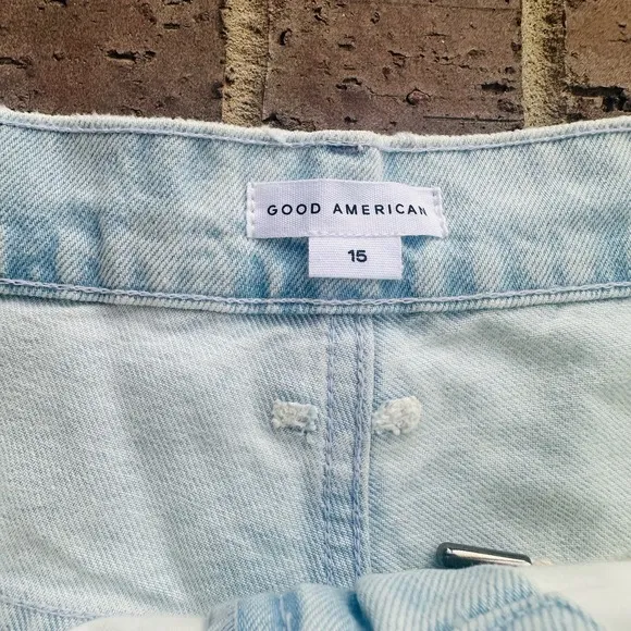 Good American Women's Light Blue Solid Cotton Mid Rise Cut Off Shorts Size 15
