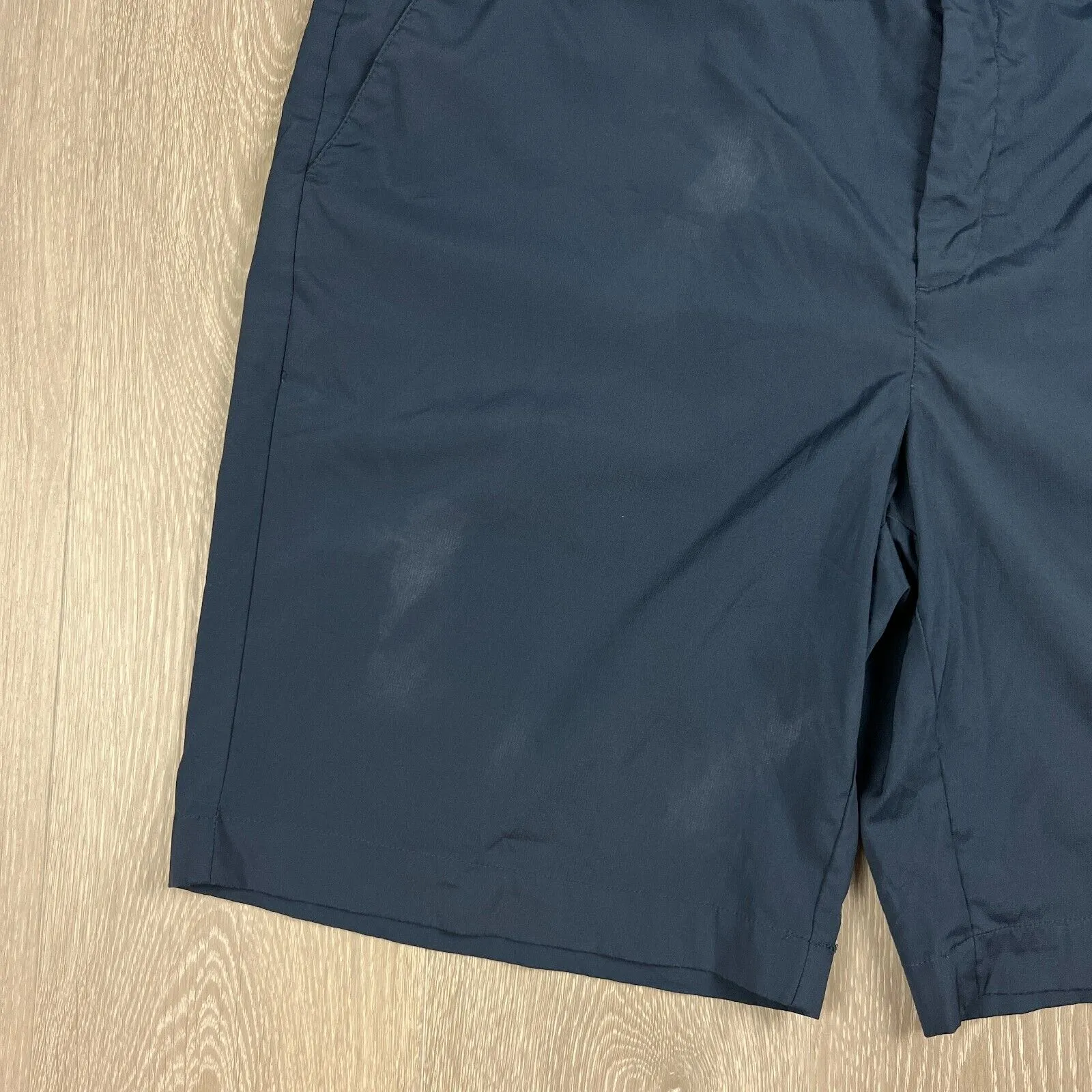 Greg Norman Mens Navy Golf Shorts Size 40