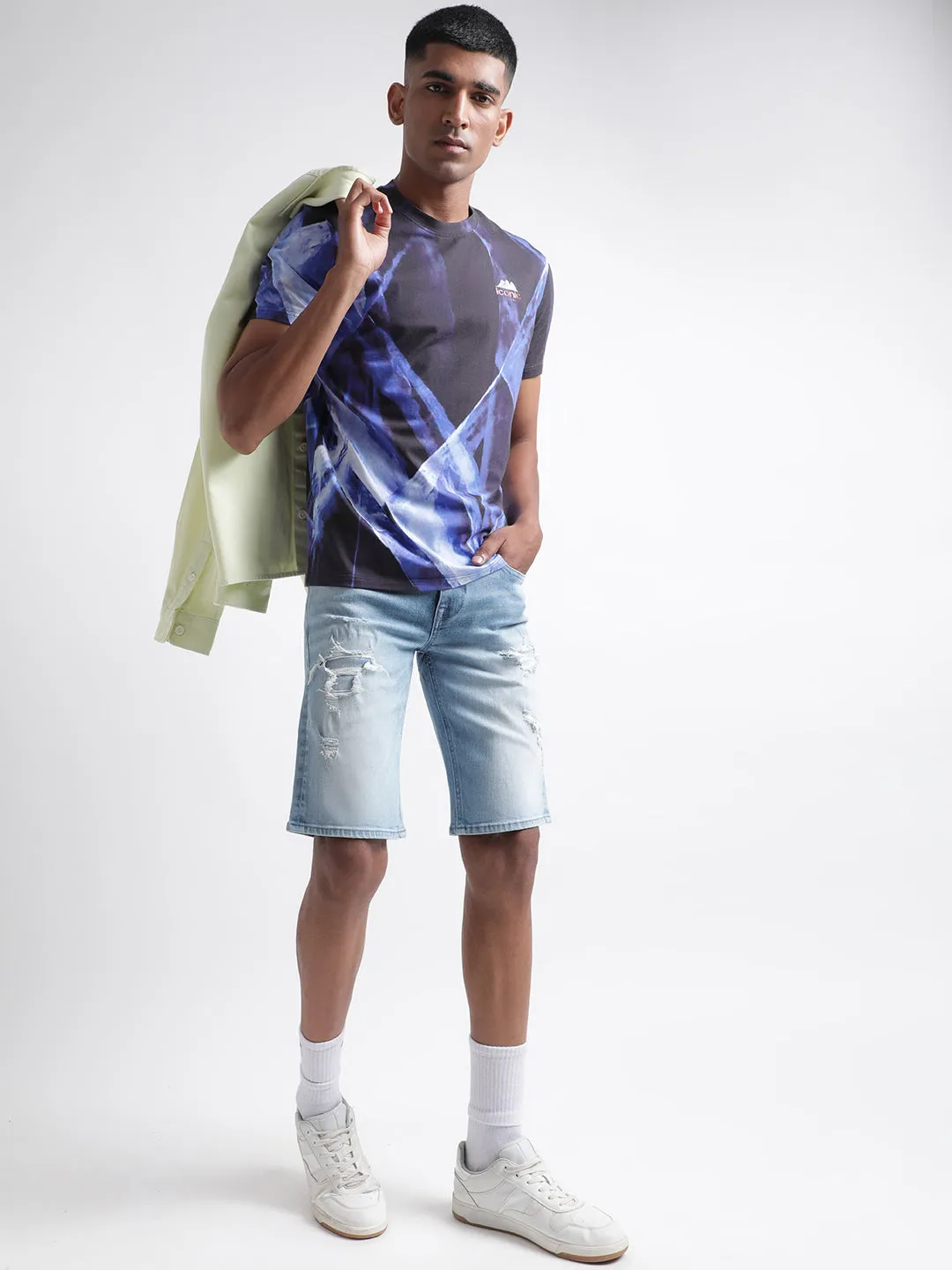 Iconic Men Light Blue Solid Regular Fit Shorts