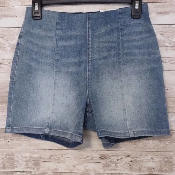 Inc High Waist Pull On Jean Shorts Light Indigo 4
