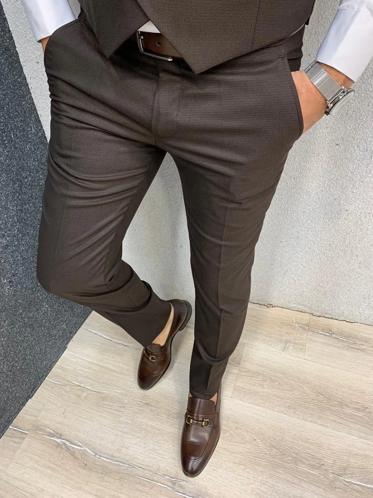 Lancaster Coffee Slim Fit Suit: Elegance Redefined