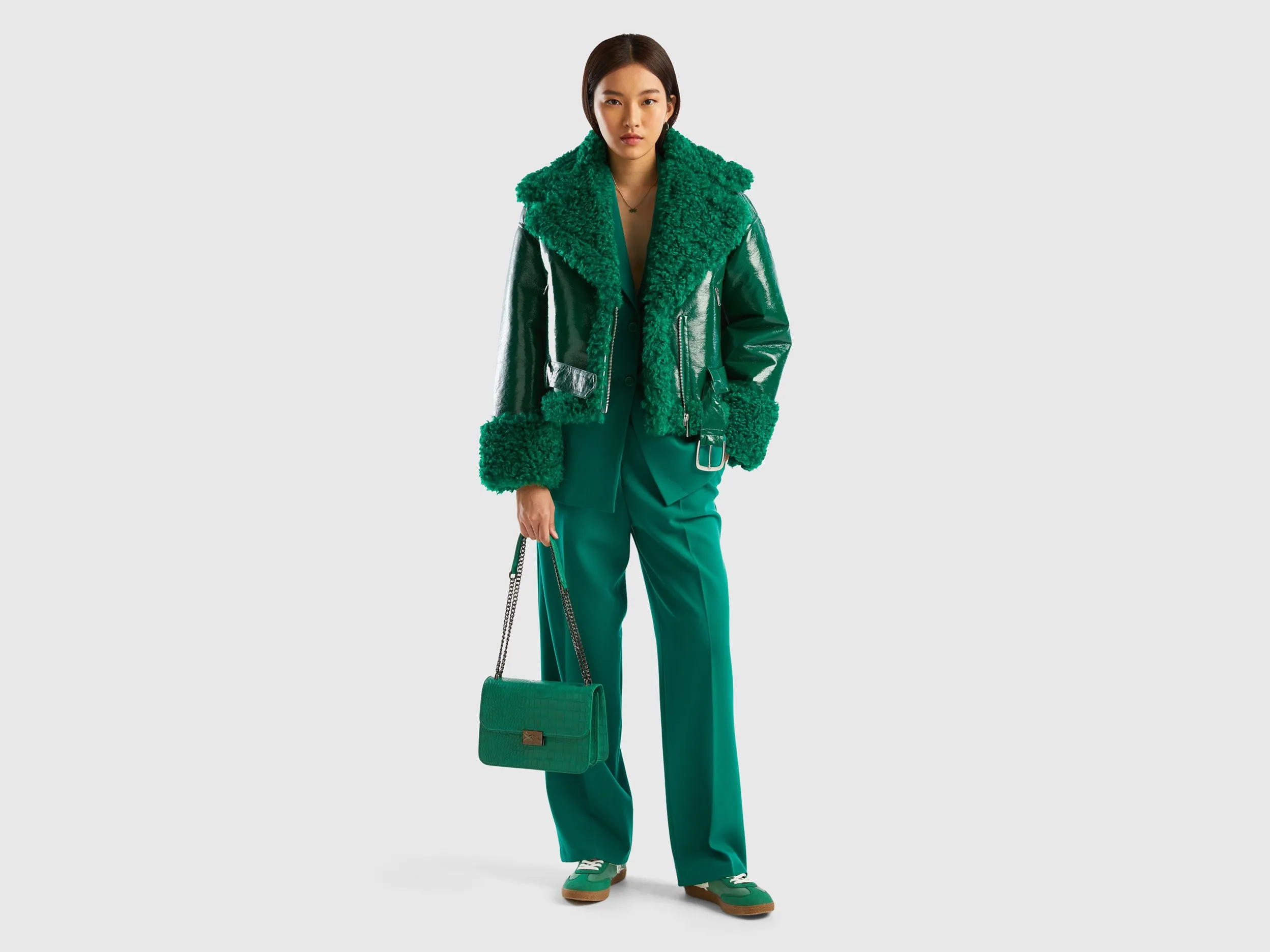 Loose Fit Lapel Neck Faux Fur Inside Green Imitation Leather Jacket