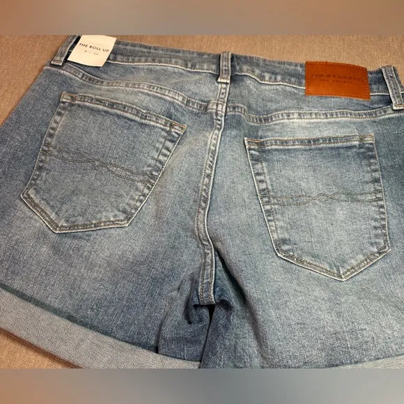 Lucky Brand shorts &quot;The Roll up&quot; Size 8