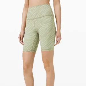 Lululemon Align Short 8” Le Tigre Camo Green Fern Multi Size 4 Bikers Sage Green