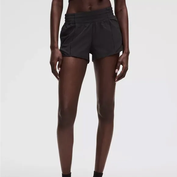 lululemon Hotty Hot High-Rise Lined Short 2.5&quot;
