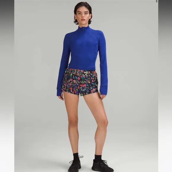 lululemon Hotty Hot High-Rise Lined Short 2.5&quot;