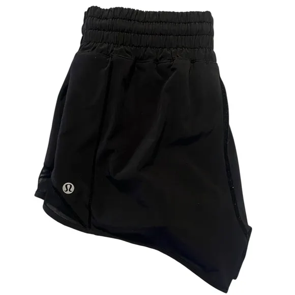 lululemon Hotty Hot High-Rise Lined Short 2.5&quot;