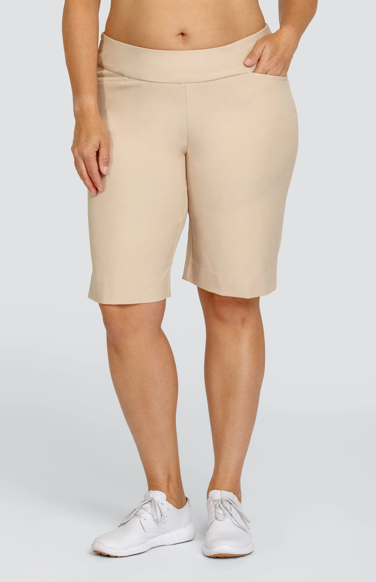 Mulligan 21" Short - Sand