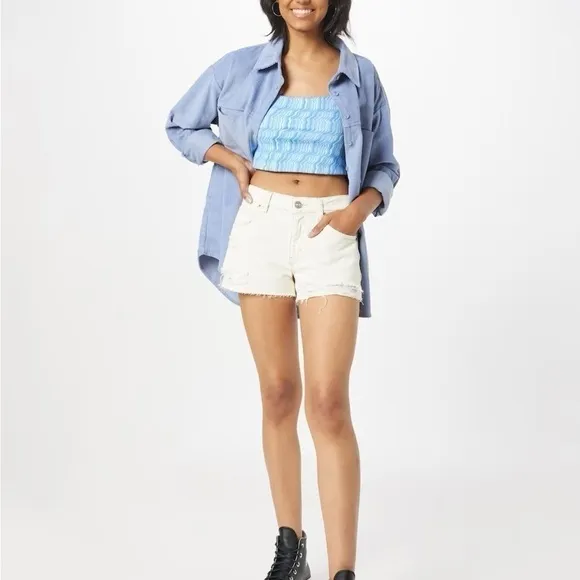 NWT Urban Outfitters Denim Shorts Size 24 Low Rise Harri Neutral Cream Color