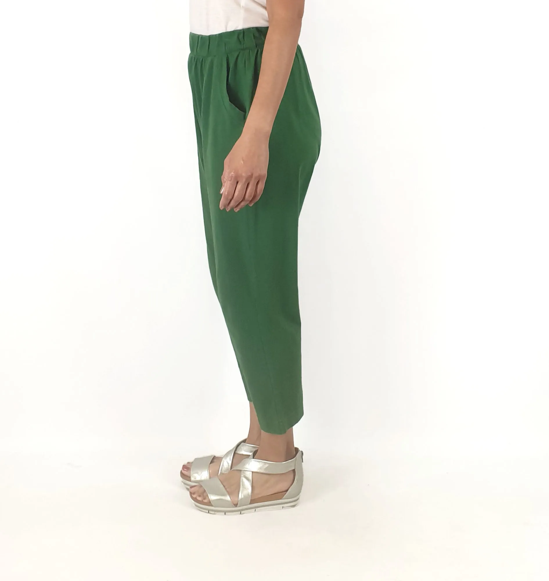Obus green traveler pants size 3, best fits 10
