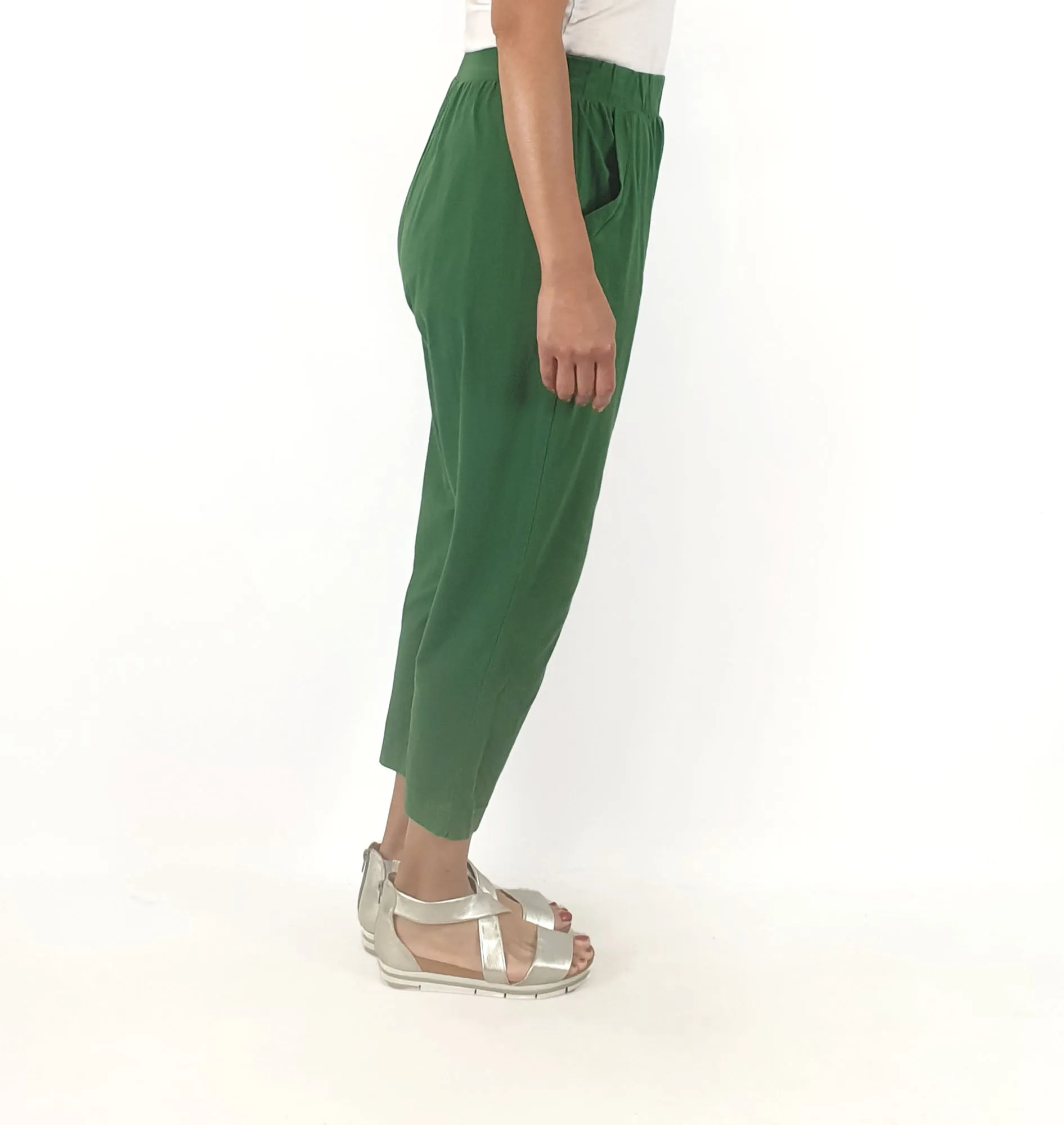 Obus green traveler pants size 3, best fits 10