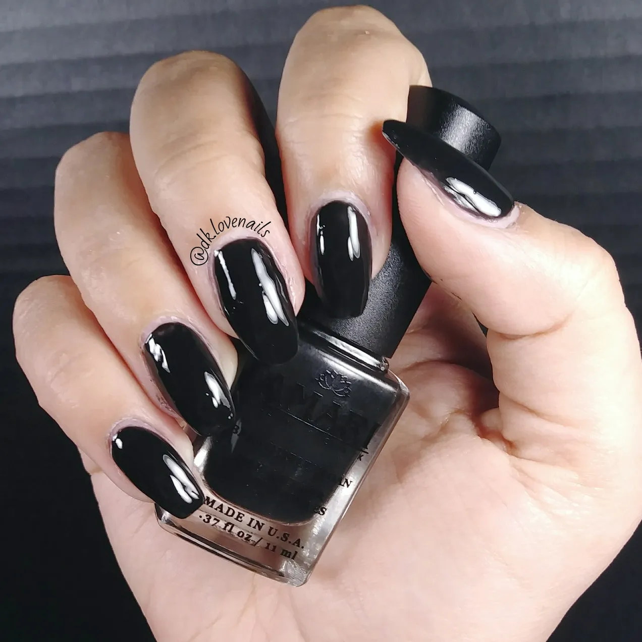 Onyx Nail Lacquer