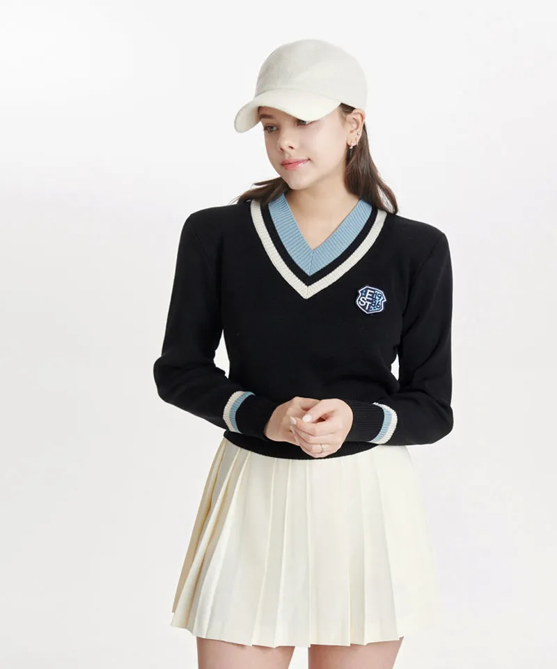 Q.C PLAY: Two-Tone Patch V-Neck Knit - Black