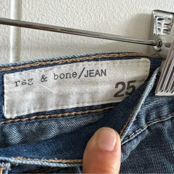 Rag &amp; Bone Boyfriend Shorts in Torrington Wash