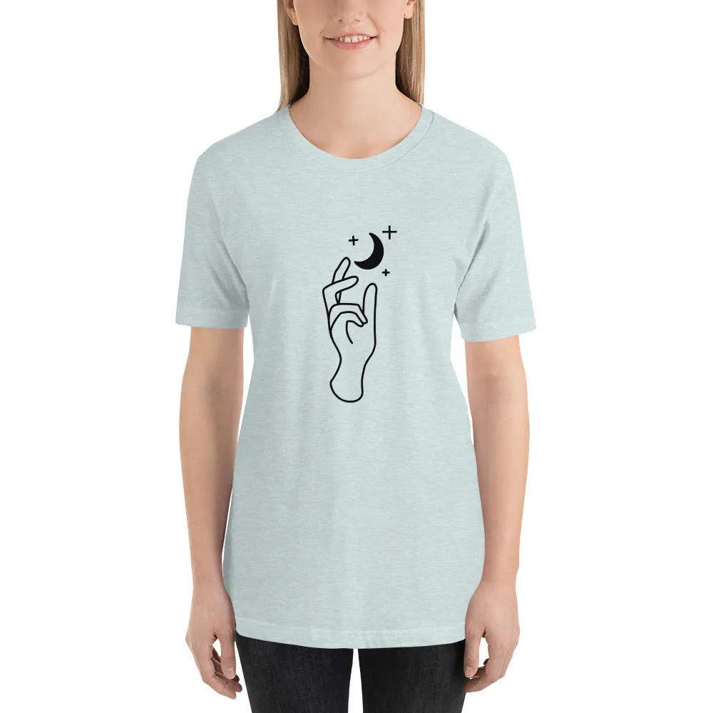 Reach the moon t-shirt by Eugenia