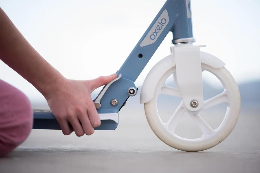 Scooter Mid 7 With Stand
