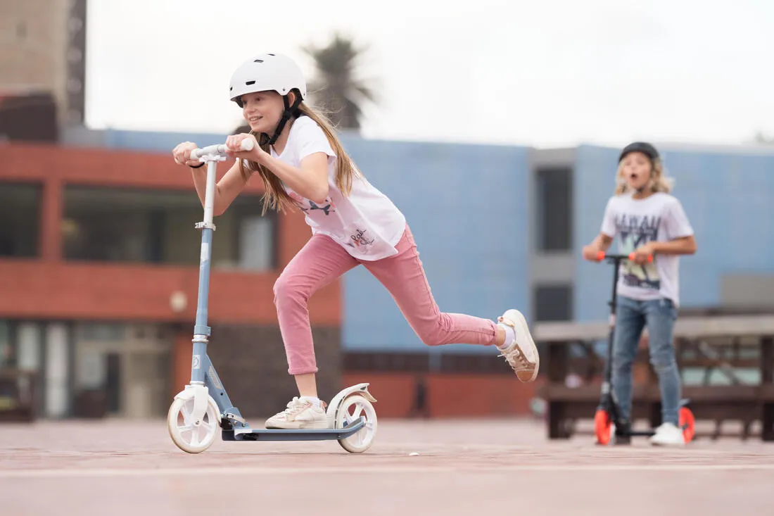 Scooter Mid 7 With Stand