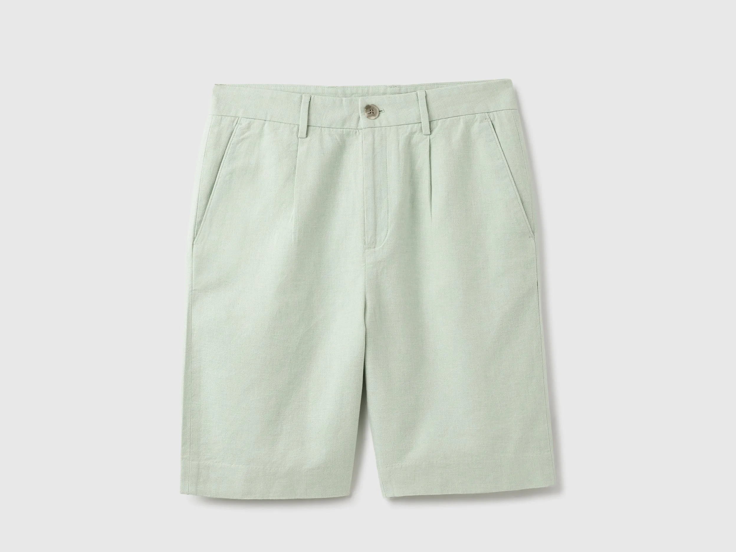 Solid Comfort Fit Bermuda Shorts