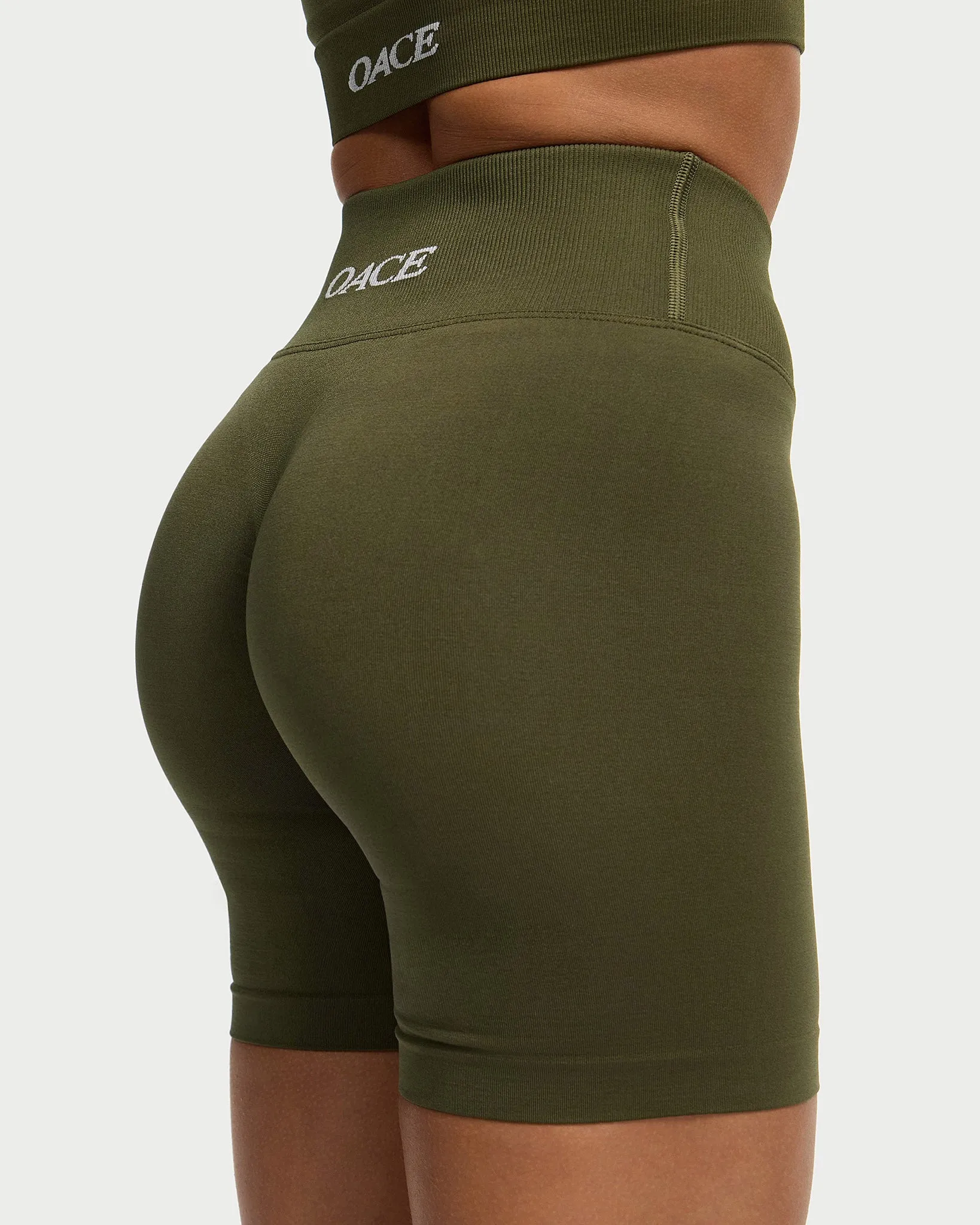 Toned V-Shape Shorts (Outlet)