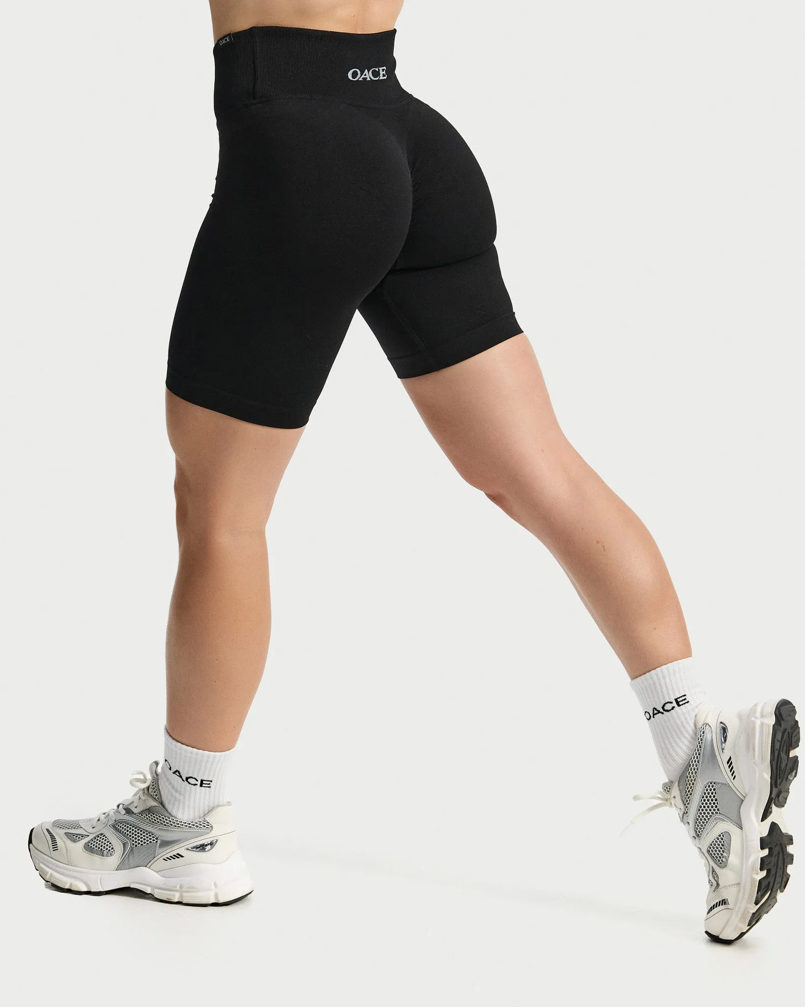 Toned V-Shape Shorts (Outlet)