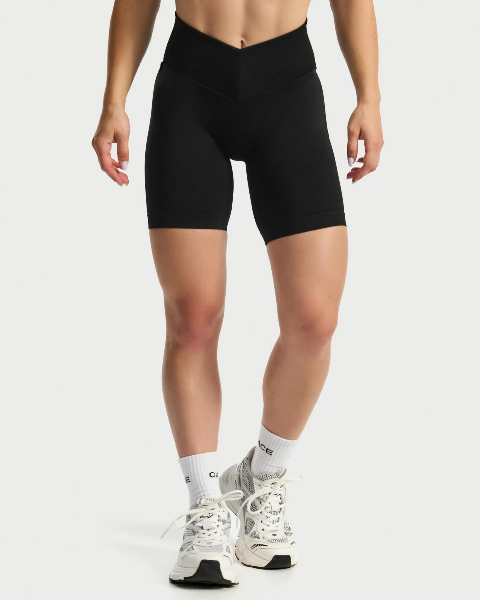 Toned V-Shape Shorts (Outlet)