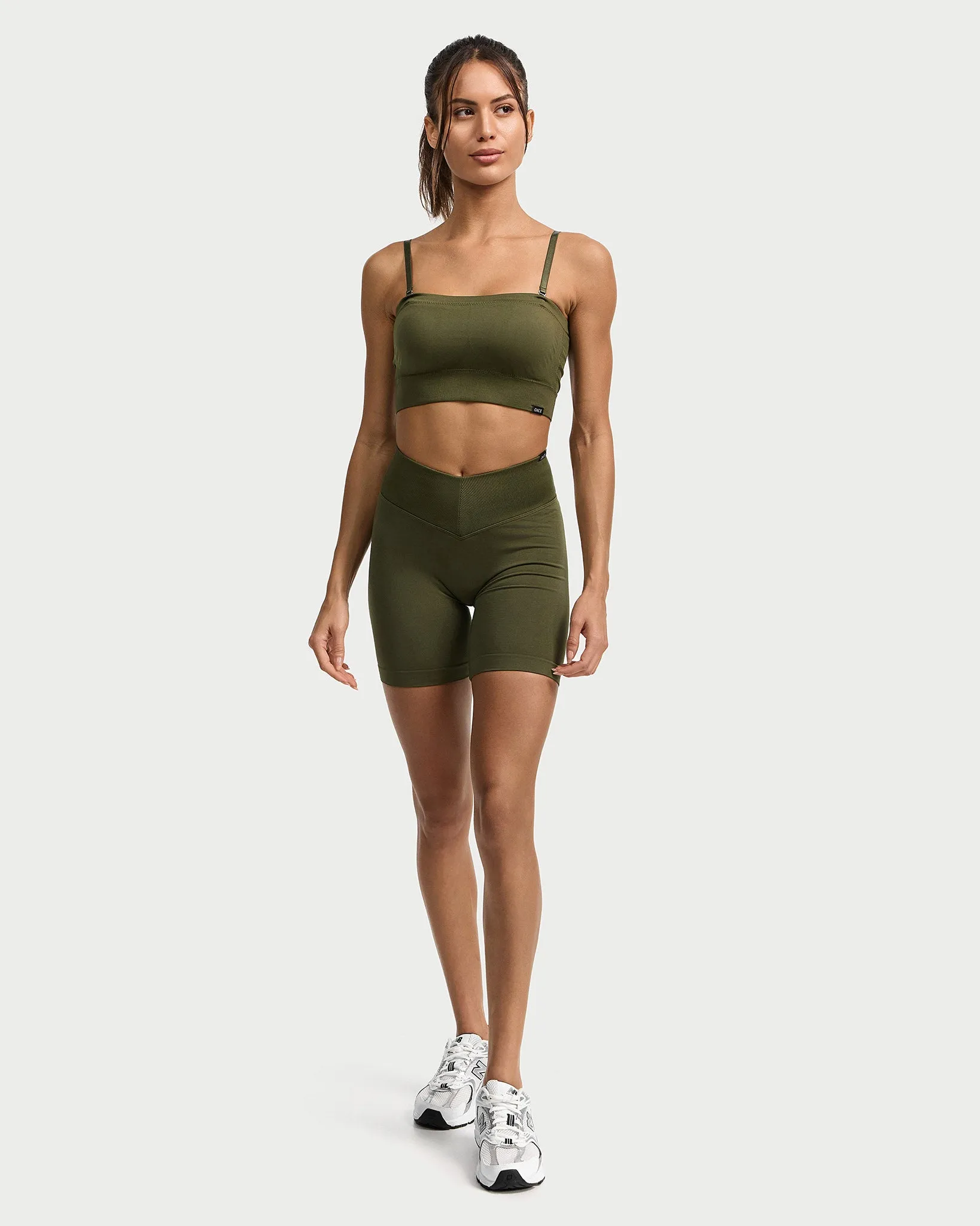Toned V-Shape Shorts (Outlet)