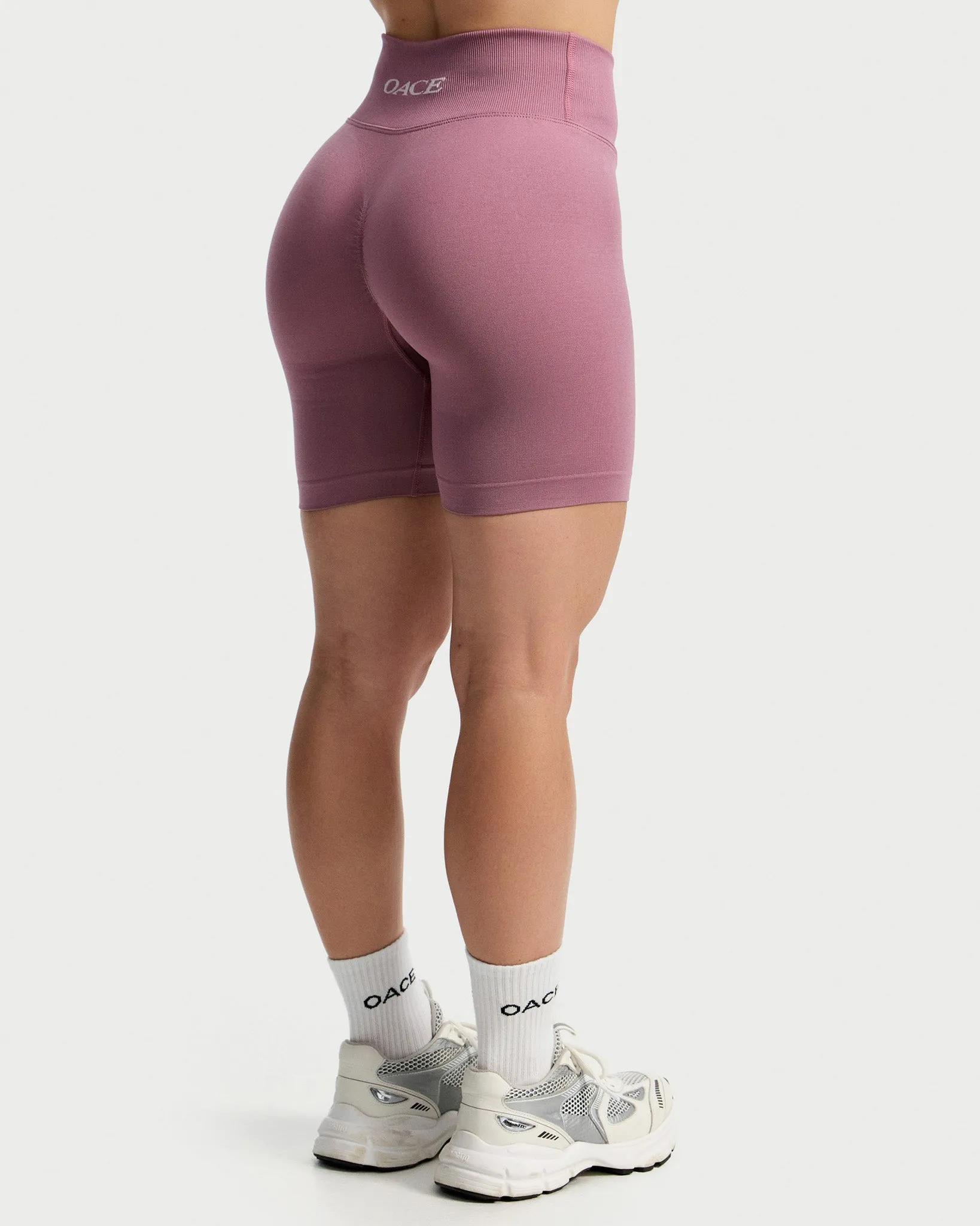 Toned V-Shape Shorts (Outlet)