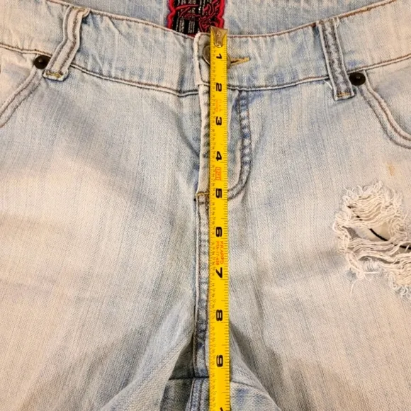 Torrid Pink Label Light Wash Distressed Frayed Cutoff Jeans Shorts, 16 - EUC