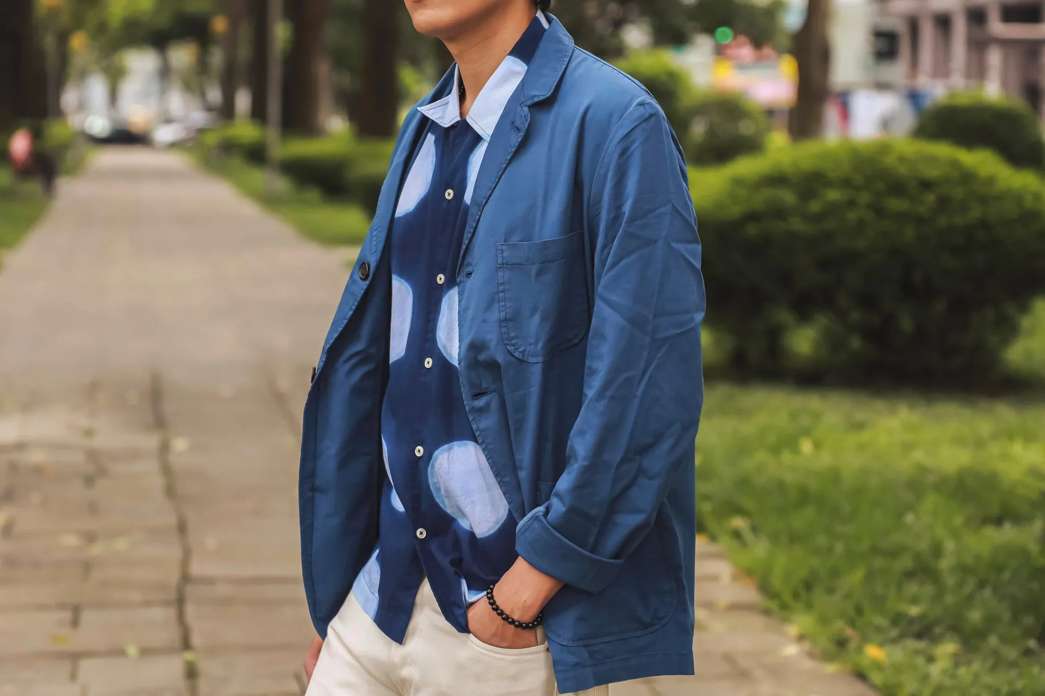 【Universal Works】Three Button Jacket In Indigo Summer Fine Canvas／三鈕扣藍染帆布薄外套