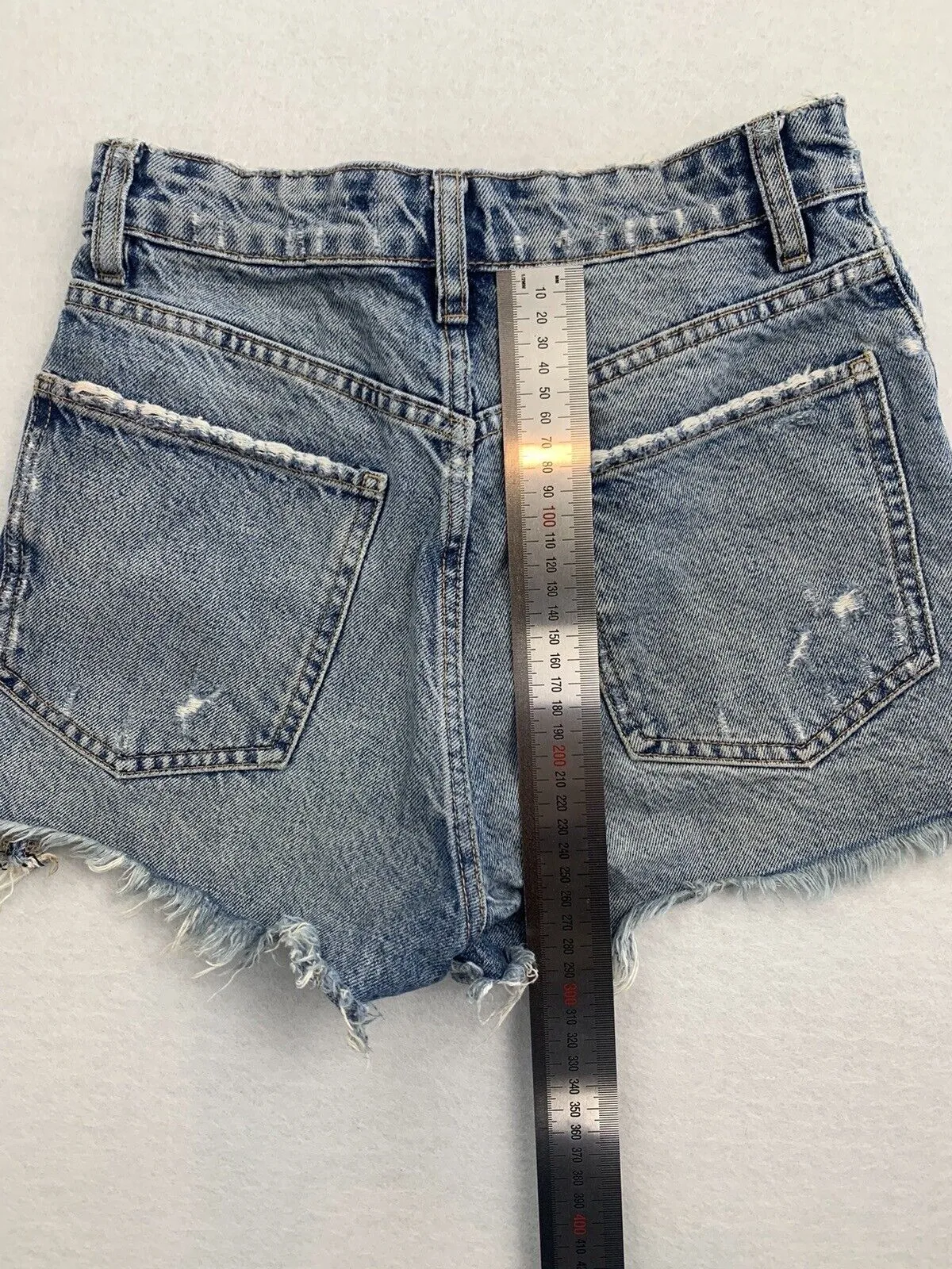 Women’s Zara Denim Shorts Size Euro 32 / US 00
