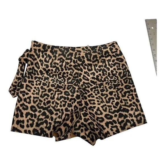 Zara Women’s XS Leopard Skort Waist Tie Animal Print Shorts Neutral Tan Classic